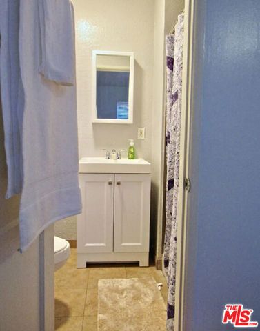 455 S Oakhurst Drive, Beverly Hills, CA 90212