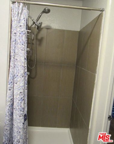 455 S Oakhurst Drive, Beverly Hills, CA 90212