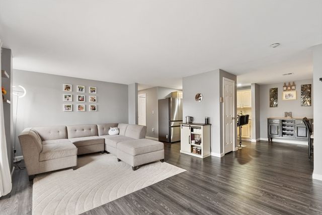 17 Bourbon Unit 76 76, Peabody, MA 01960