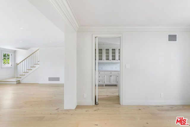 9565 Charleville Boulevard, Beverly Hills, CA 90212