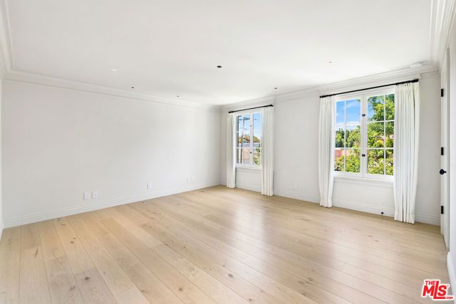 9565 Charleville Boulevard, Beverly Hills, CA 90212