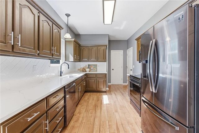 12366 S Parker Terrace, Olathe, KS 66061