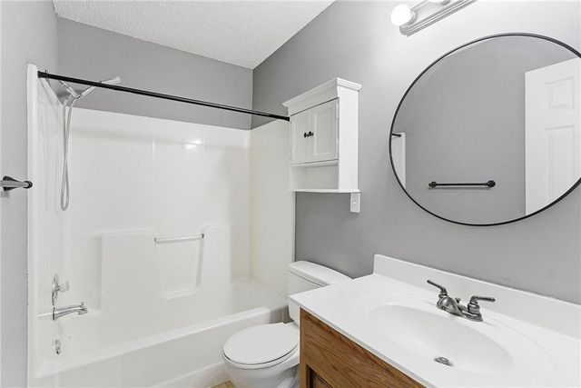12366 S Parker Terrace, Olathe, KS 66061