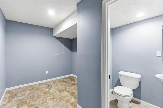 12366 S Parker Terrace, Olathe, KS 66061