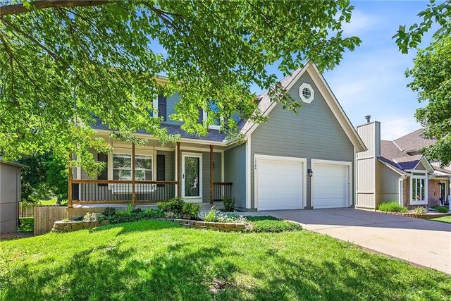 12366 S Parker Terrace, Olathe, KS 66061