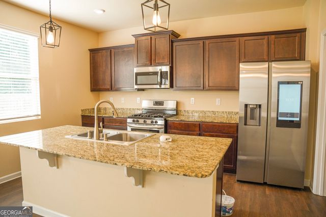 346 Maple Brook Drive, Dawsonville, GA 30534