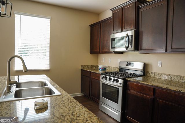 346 Maple Brook Drive, Dawsonville, GA 30534