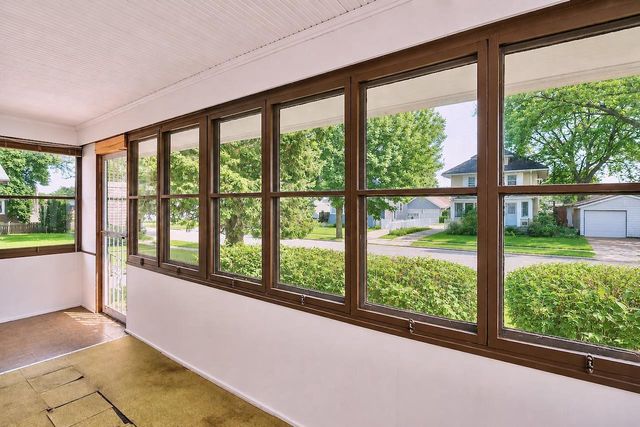 1500 71st Street, Kenosha, WI 53143