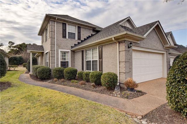 3012 Estates LN, Portsmouth, VA 23703