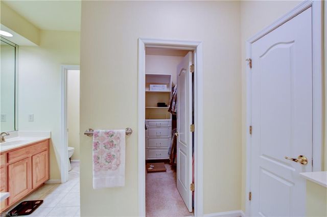 3012 Estates LN, Portsmouth, VA 23703