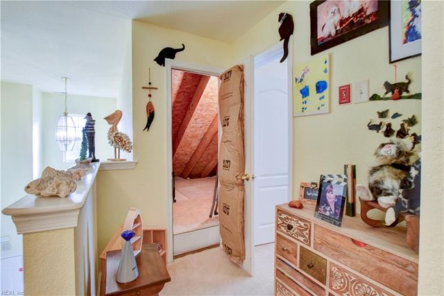 3012 Estates LN, Portsmouth, VA 23703