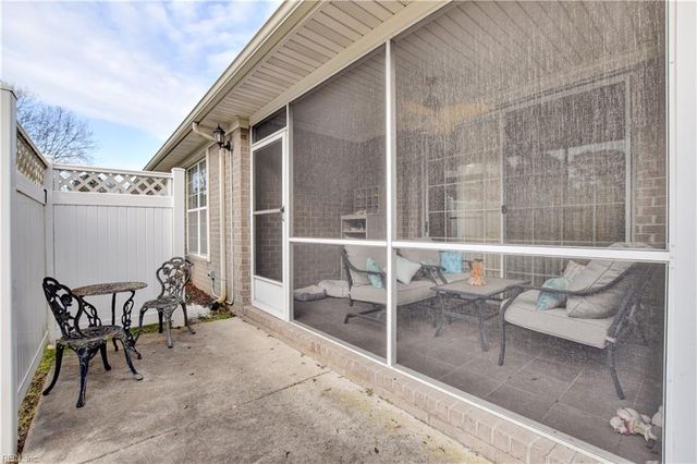 3012 Estates LN, Portsmouth, VA 23703