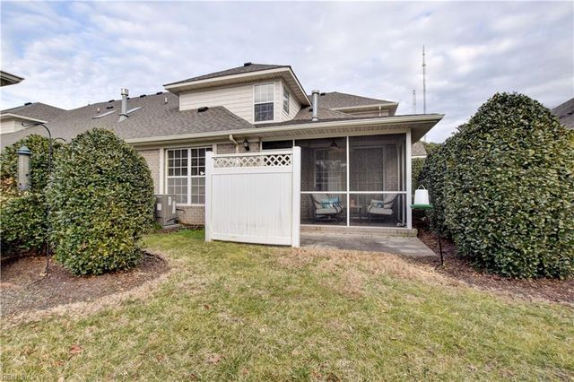 3012 Estates LN, Portsmouth, VA 23703