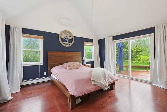129 Cross Rd, Westport, MA 02790