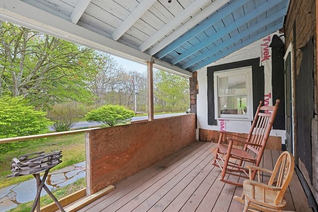129 Cross Rd, Westport, MA 02790