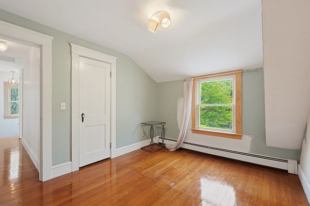129 Cross Rd, Westport, MA 02790