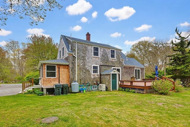 129 Cross Rd, Westport, MA 02790
