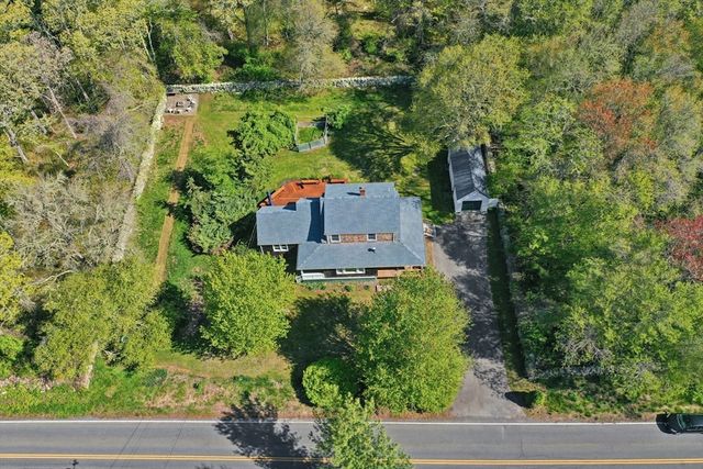 129 Cross Rd, Westport, MA 02790