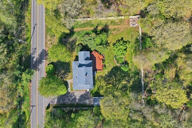 129 Cross Rd, Westport, MA 02790