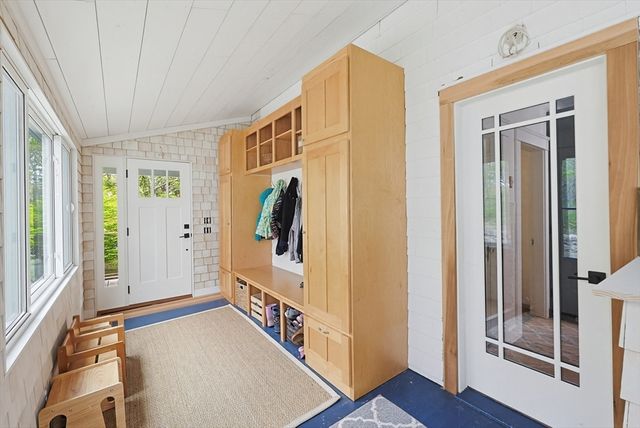 129 Cross Rd, Westport, MA 02790