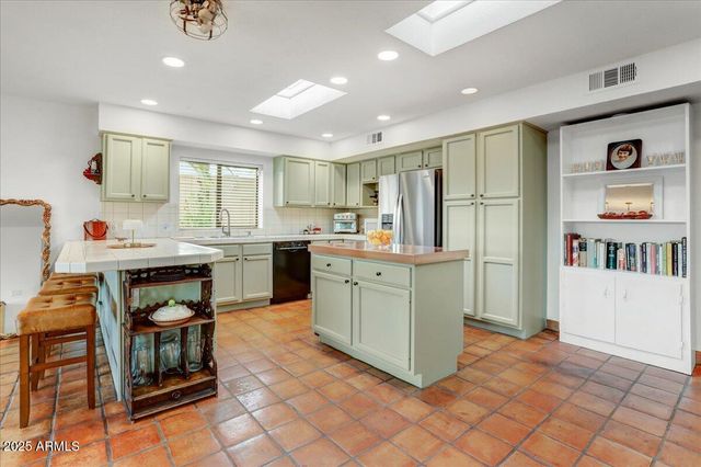 18727 E AVENIDA DEL RAY --, Rio Verde, AZ 85263