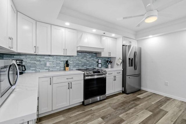 5047 N Highway A1a 404, Hutchinson Island, FL 34949