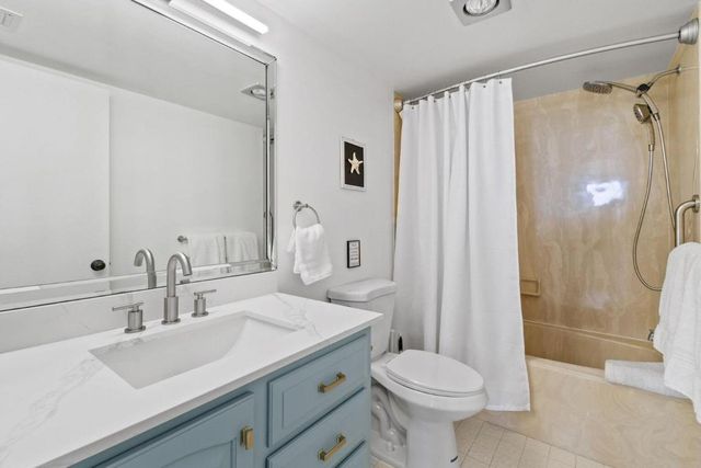 5047 N Highway A1a 404, Hutchinson Island, FL 34949