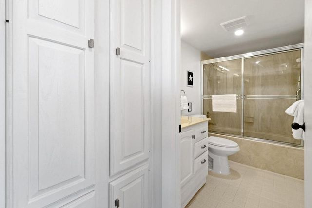 5047 N Highway A1a 404, Hutchinson Island, FL 34949