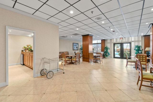 5047 N Highway A1a 404, Hutchinson Island, FL 34949