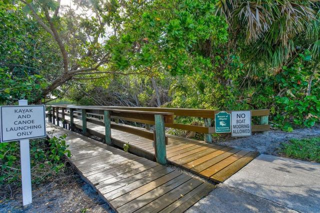 5047 N Highway A1a 404, Hutchinson Island, FL 34949