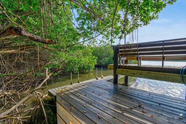 5047 N Highway A1a 404, Hutchinson Island, FL 34949