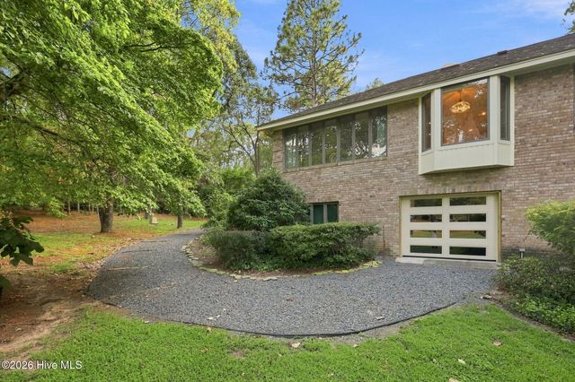 100 Sakonnet Trail, Pinehurst, NC 28374