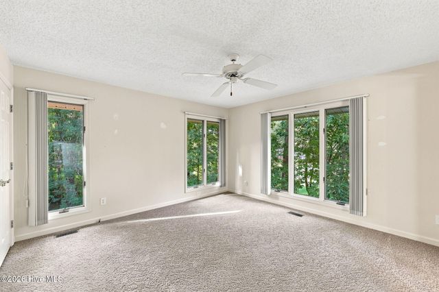 100 Sakonnet Trail, Pinehurst, NC 28374