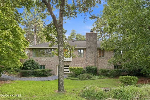 100 Sakonnet Trail, Pinehurst, NC 28374