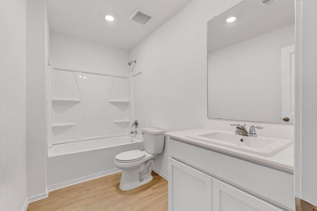 178 Sormonne LOOP, Kyle, TX 78640