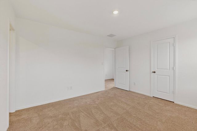 178 Sormonne LOOP, Kyle, TX 78640