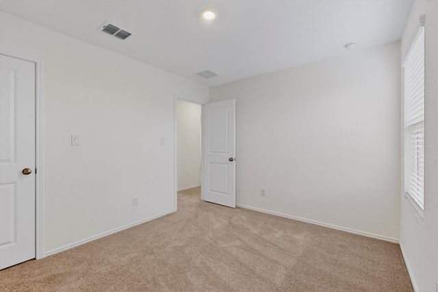 178 Sormonne LOOP, Kyle, TX 78640