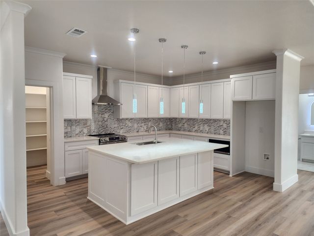 144 Shawnee Trail, Pottsboro, TX 75076