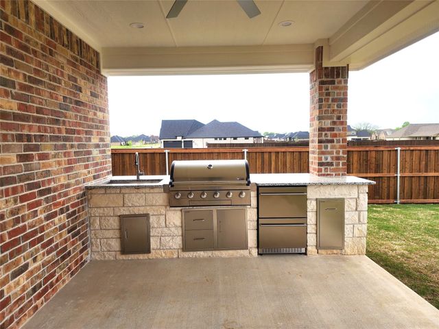 144 Shawnee Trail, Pottsboro, TX 75076