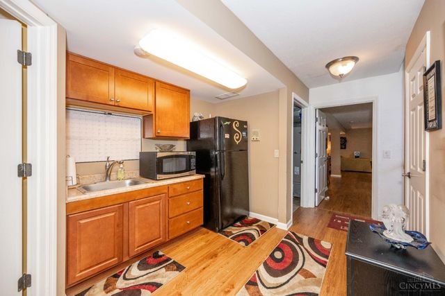 3579 Rackacres Drive, Green Twp, OH 45211