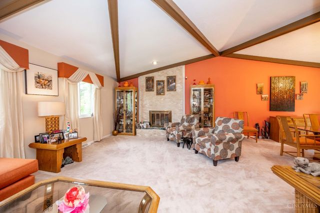 3579 Rackacres Drive, Green Twp, OH 45211