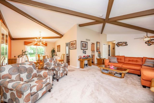 3579 Rackacres Drive, Green Twp, OH 45211