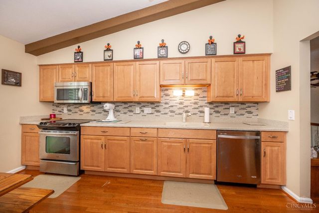 3579 Rackacres Drive, Green Twp, OH 45211