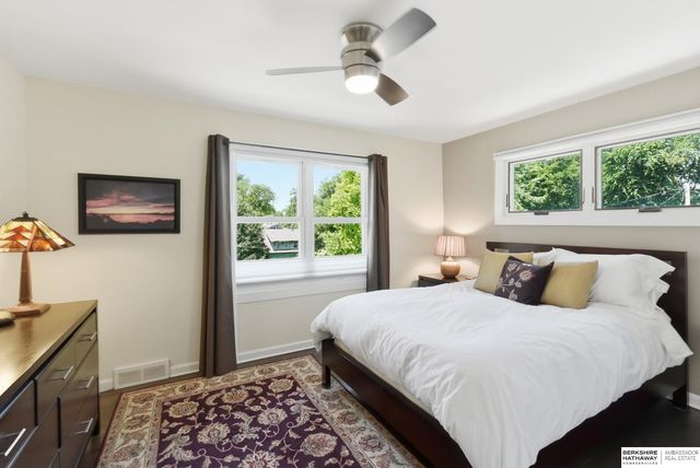 4022 & 4024 Burt Street, Omaha, NE 68131