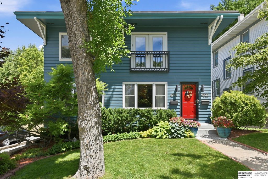 4022 & 4024 Burt Street, Omaha, NE 68131