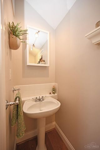 4207 Linden Avenue, Deer Park, OH 45236