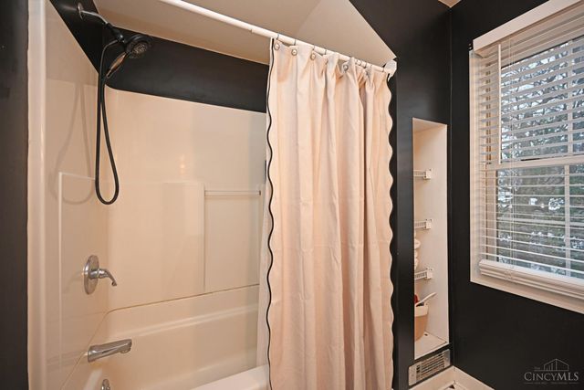 4207 Linden Avenue, Deer Park, OH 45236