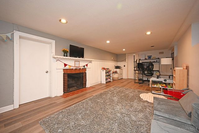 4207 Linden Avenue, Deer Park, OH 45236