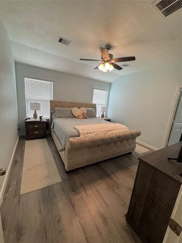 20033 Root River Drive, New Caney, TX 77357