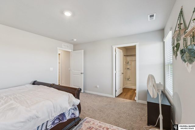 9306 Reynolds Street, Omaha, NE 68122